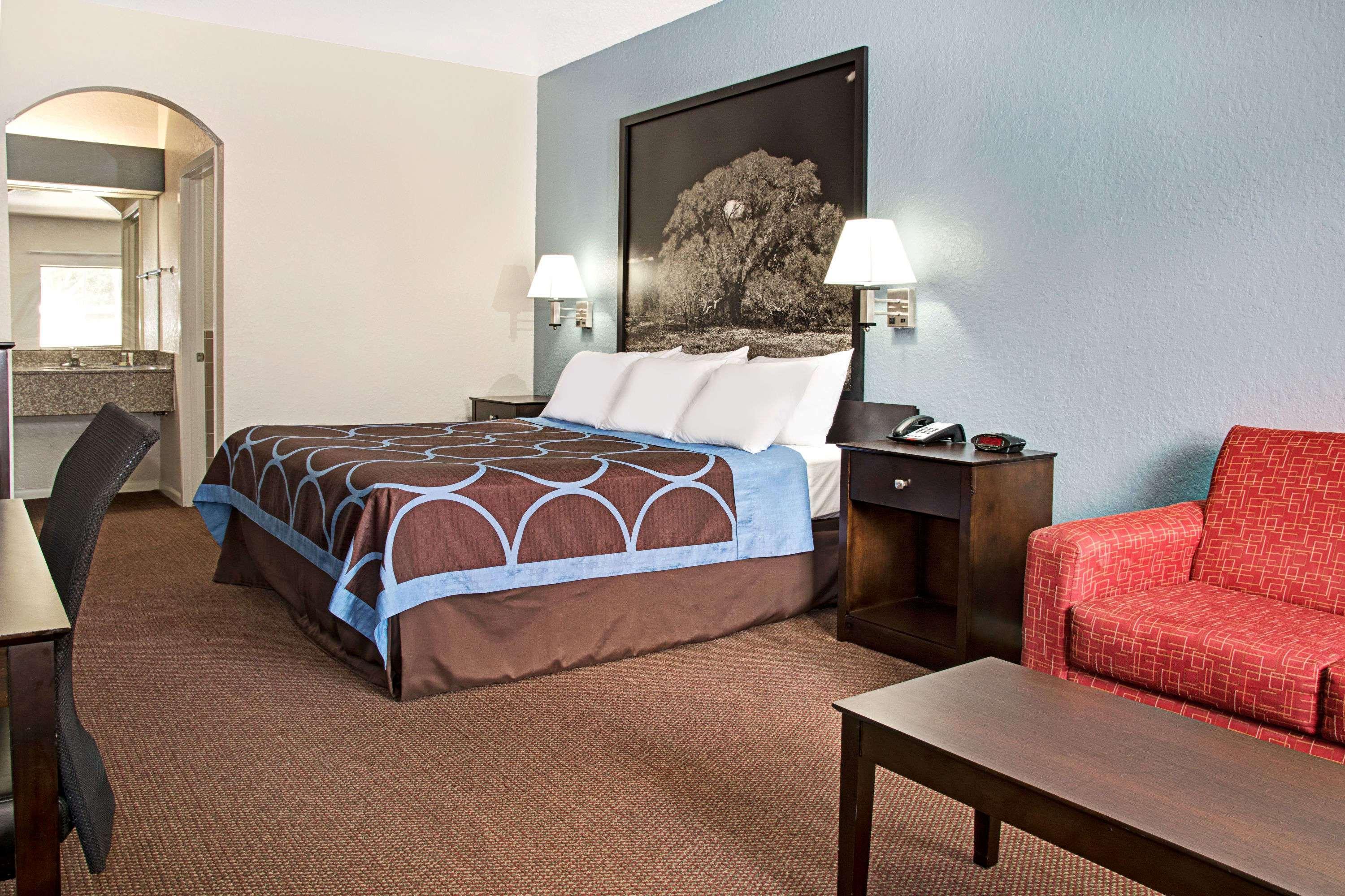 Super 8 By Wyndham Houston/Brookhollow Nw Kültér fotó